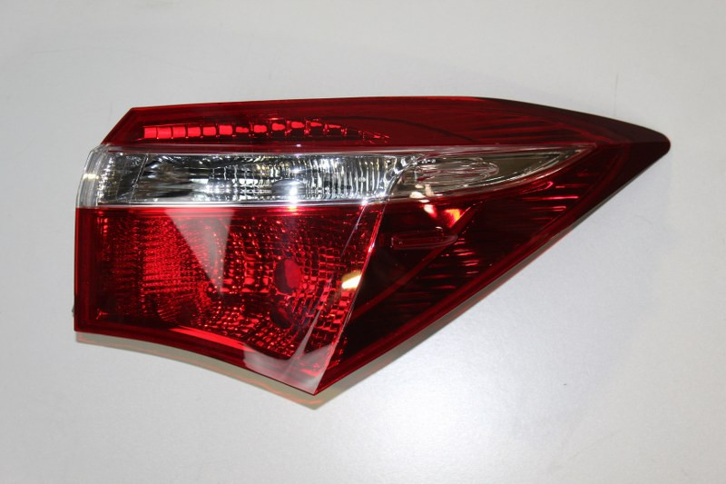 TOYOTA COROLLA PRESTIGE 2014- 1.8 OUTER TAIL LIGHT RH/LH